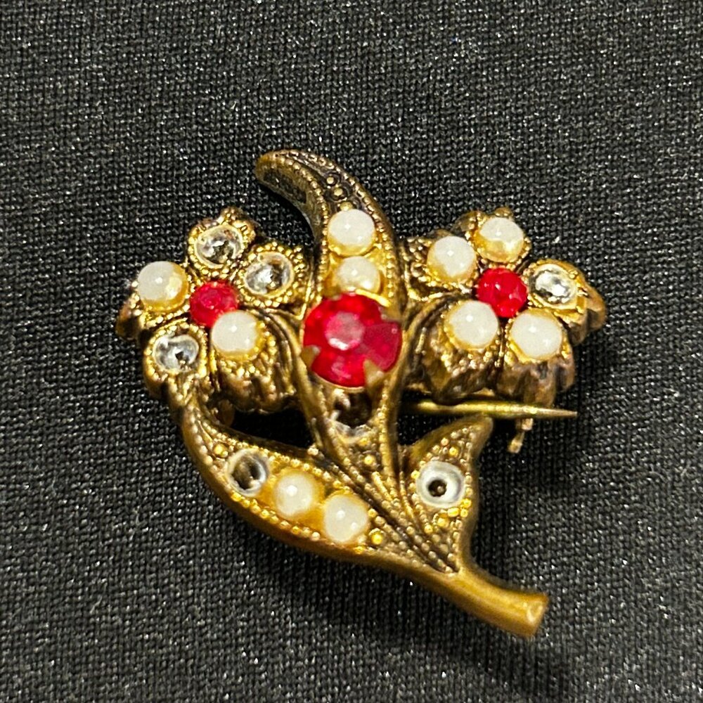 Vintage Floral Rhinestone Brooch